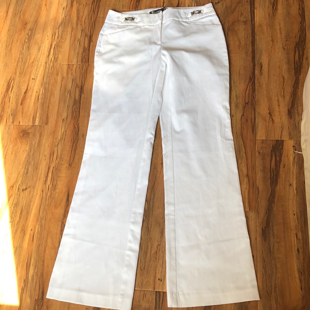 Low rise bootcut jeans